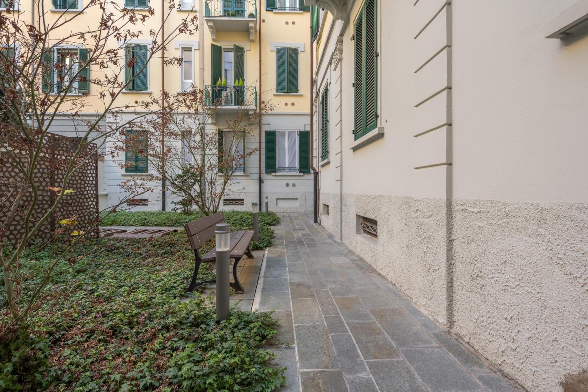 We Home - Premuda Boutique, Milano Εξωτερικό φωτογραφία